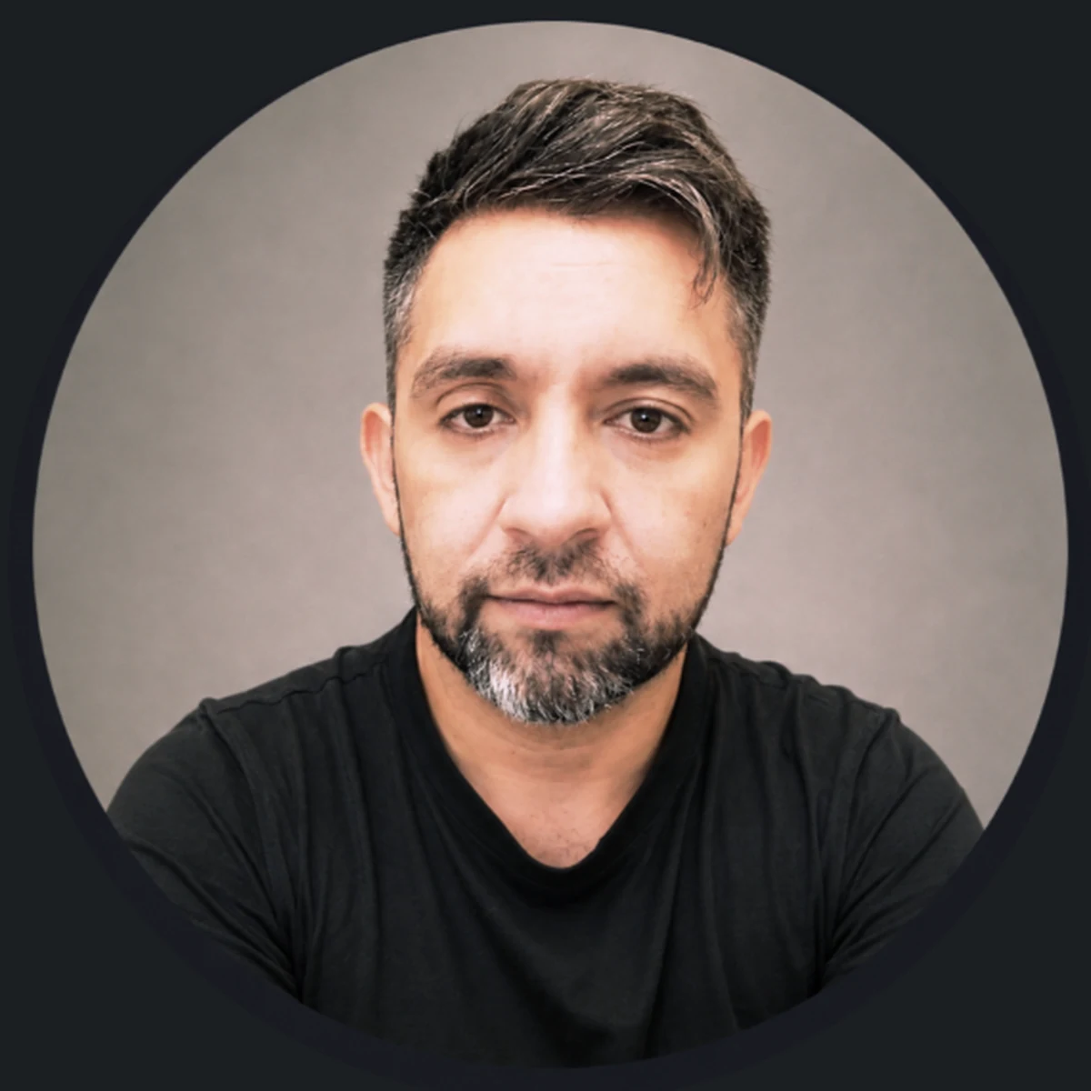 Isaac Garcia, Diseñador Publicitario Senior